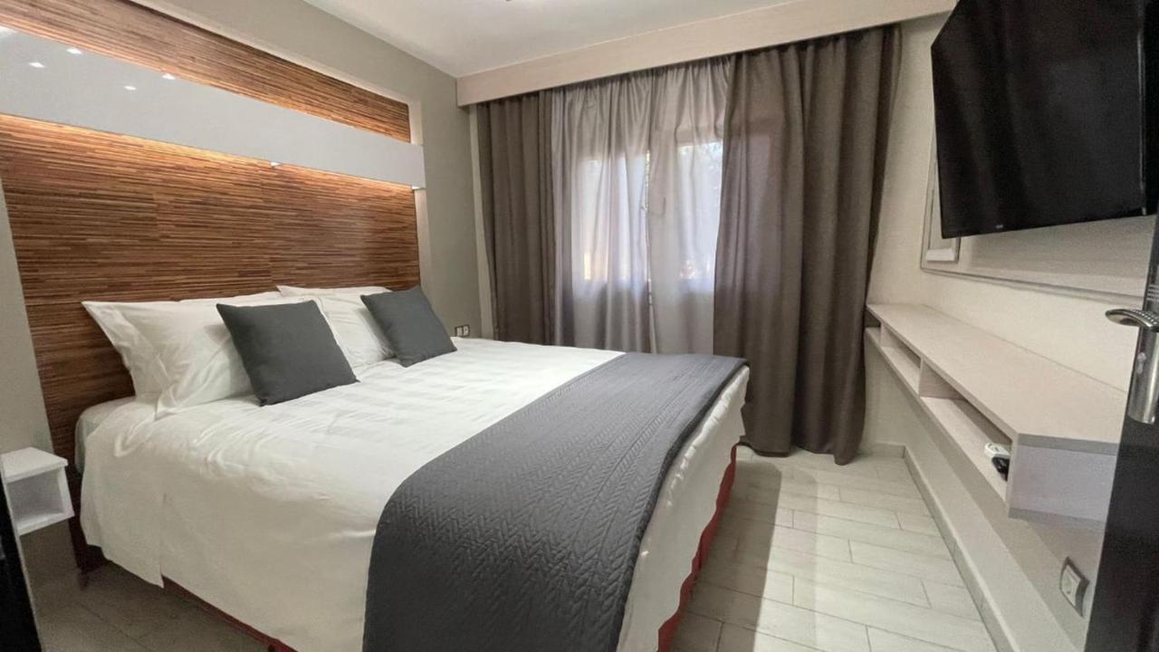 Luxrooms Ofrínion Eksteriør billede